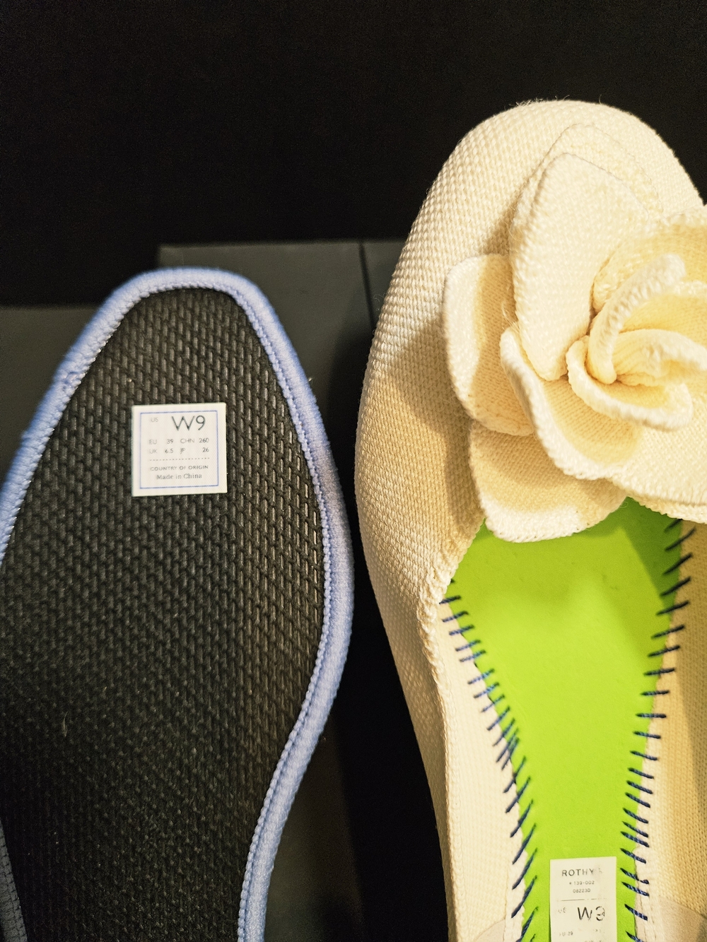 Rothy’s The Point Bloom Ecru Cream 3D Floral Washable Flats Size 9 RUNS SMALL - Picture 9 of 15